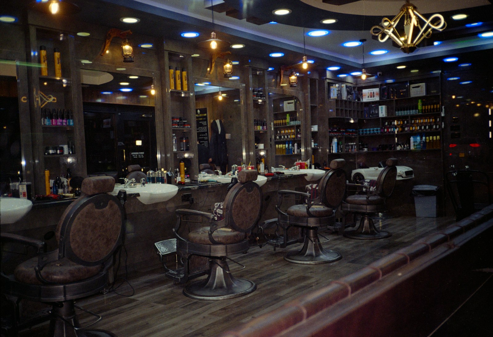 Ambiente del salón Diego Dap's